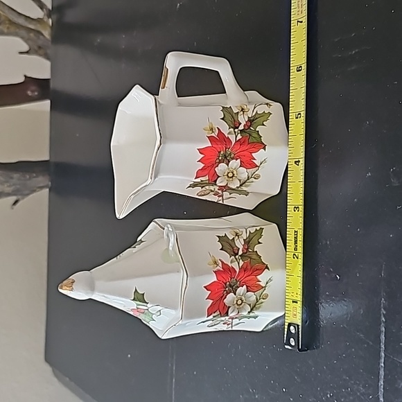 Christmas Sugar Bowl and Creamer Poinsettias Flowers Tub A - Picture 5 of 7